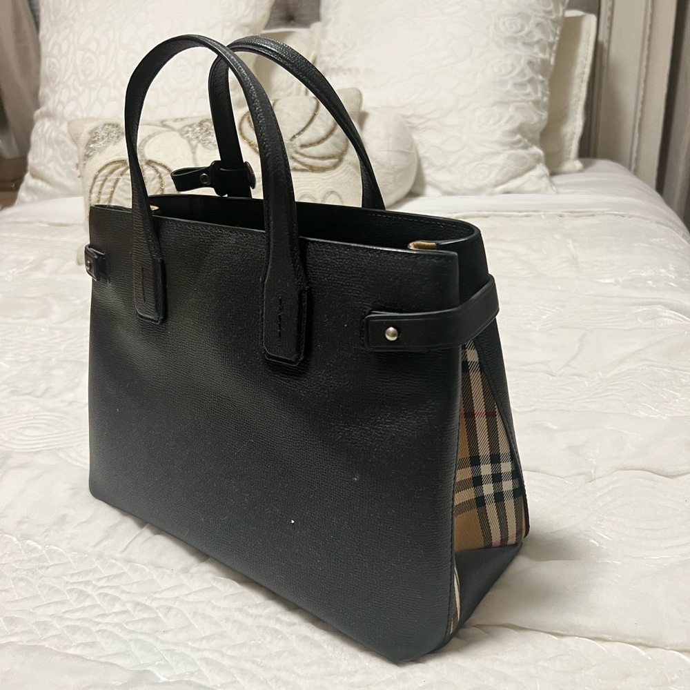 Burrburry bag